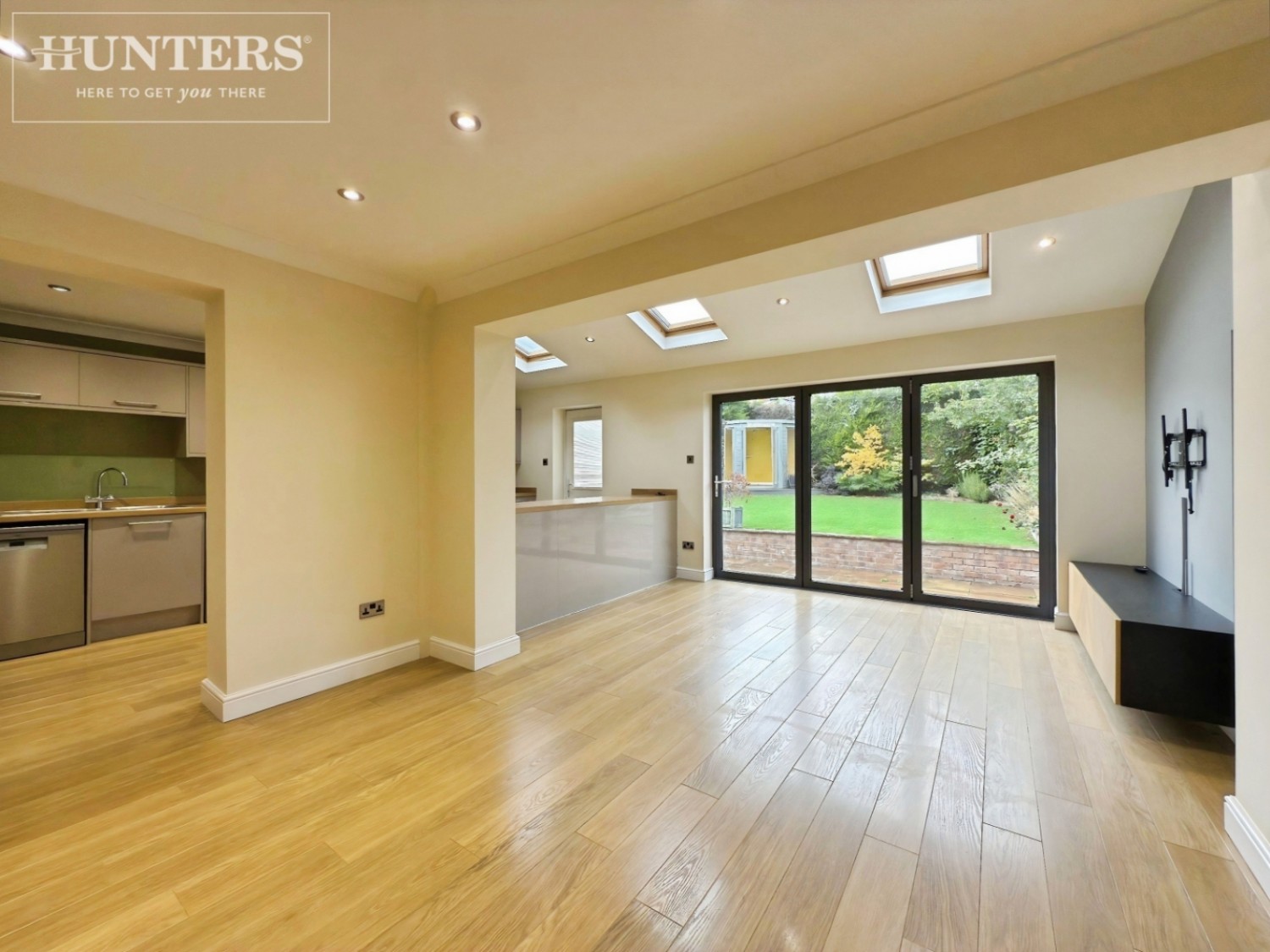 Annan Close, Barugh Green, Barnsley, S75 1NG