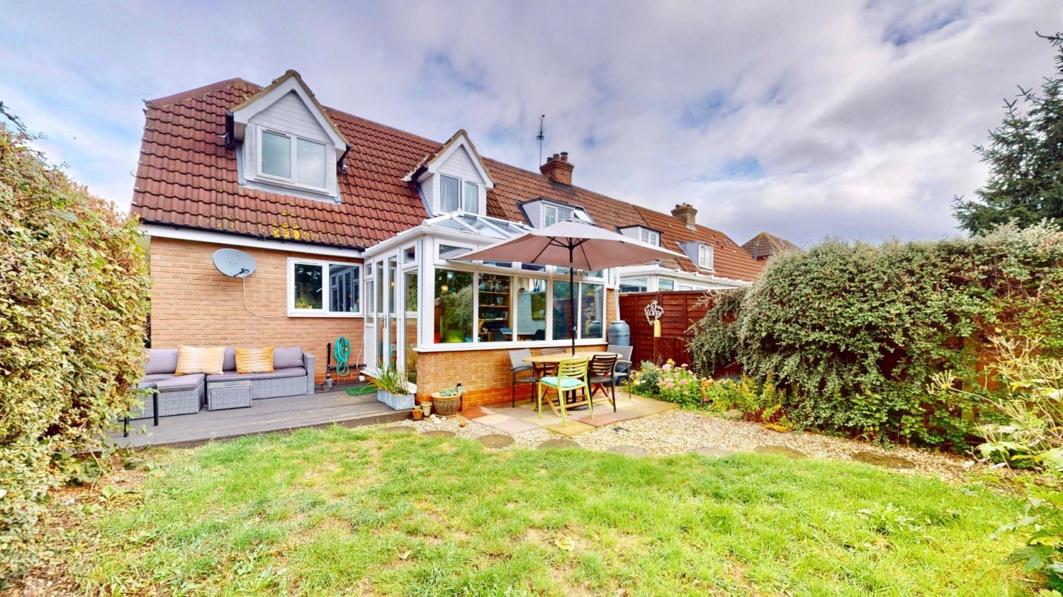 London Road, Romford, RM7
