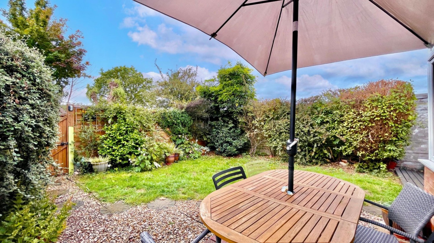 London Road, Romford, RM7