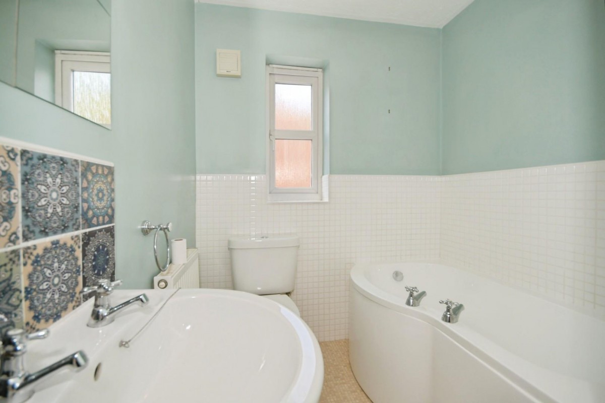 Stormont Grove, Inkersall, Chesterfield, S43 3JG