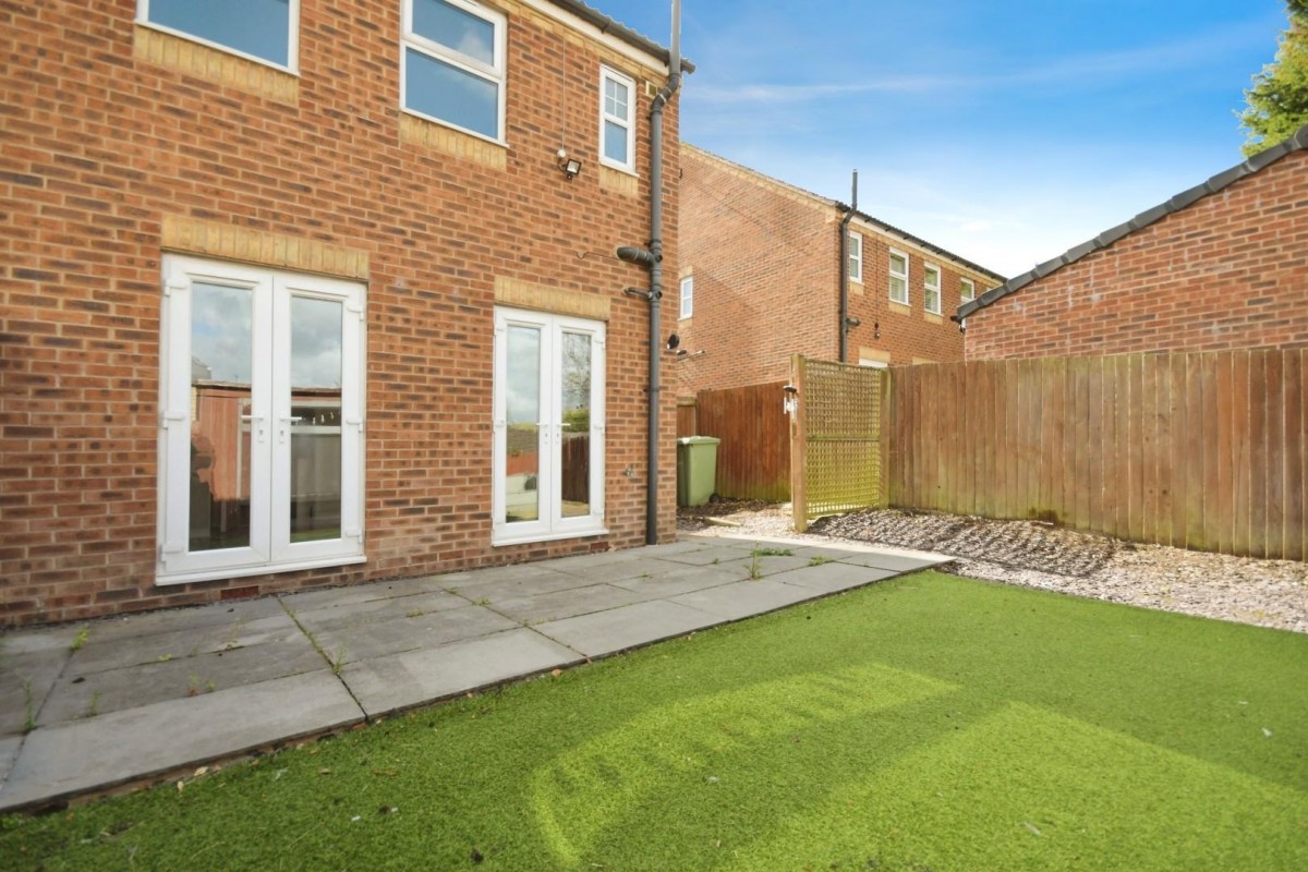 Stormont Grove, Inkersall, Chesterfield, S43 3JG