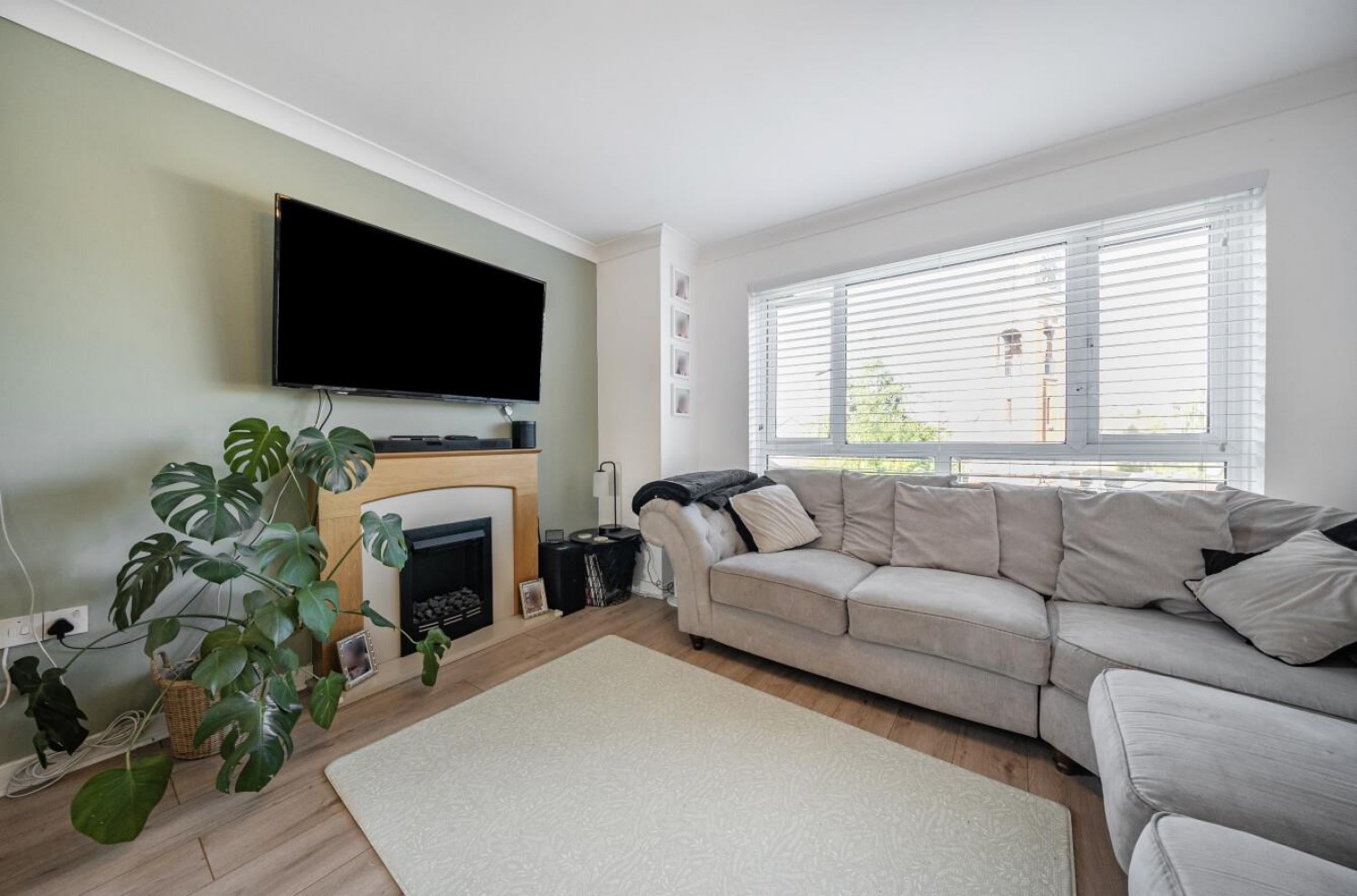 Meadowford Close, Central Thamesmead