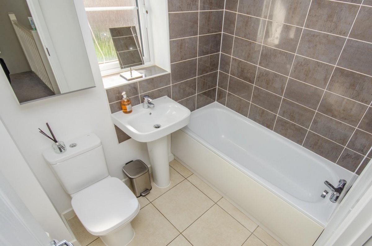 Sundew Road, Emersons Green, Bristol, BS16 7LQ