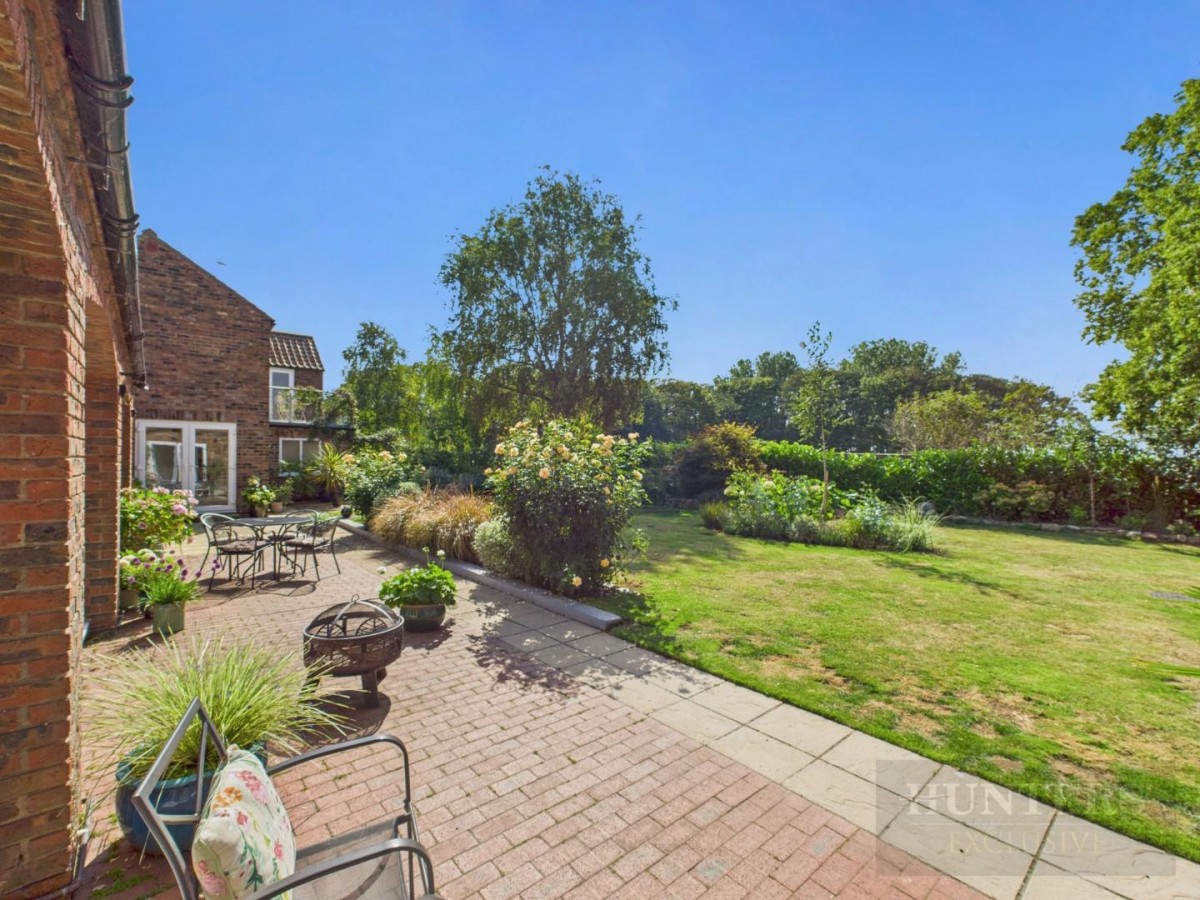 Main Street, Fraisthorpe, Bridlington