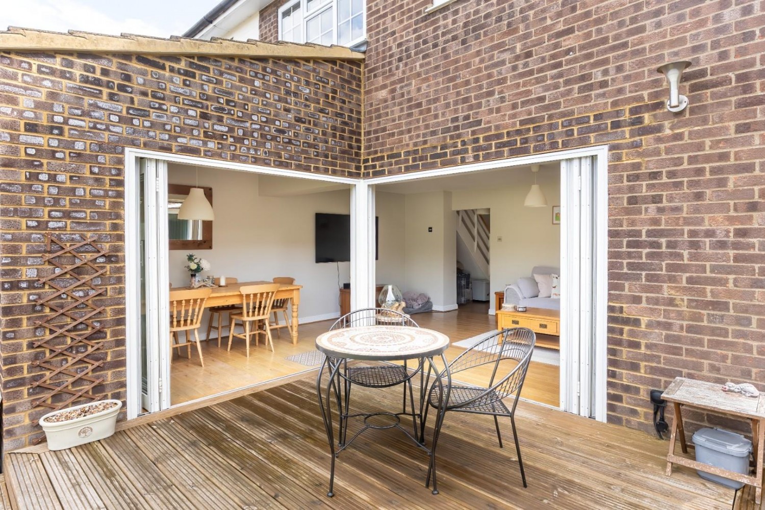 Berryfields, Cheddington