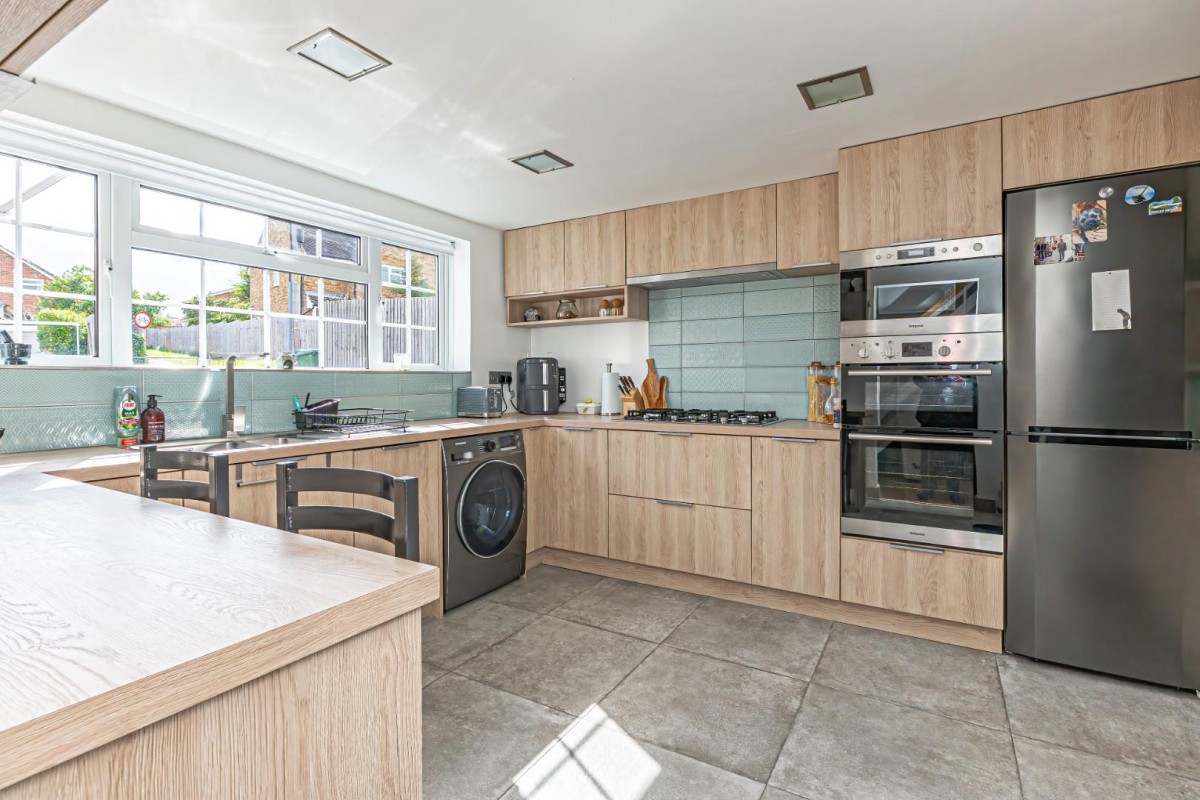 Berryfields, Cheddington