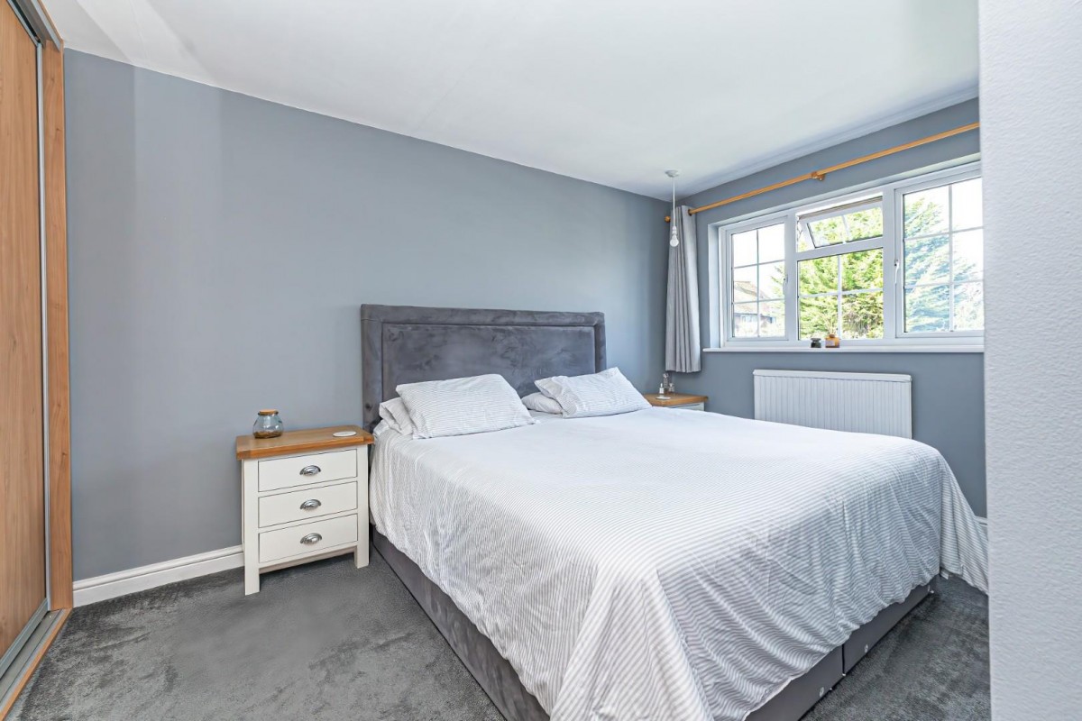 Berryfields, Cheddington