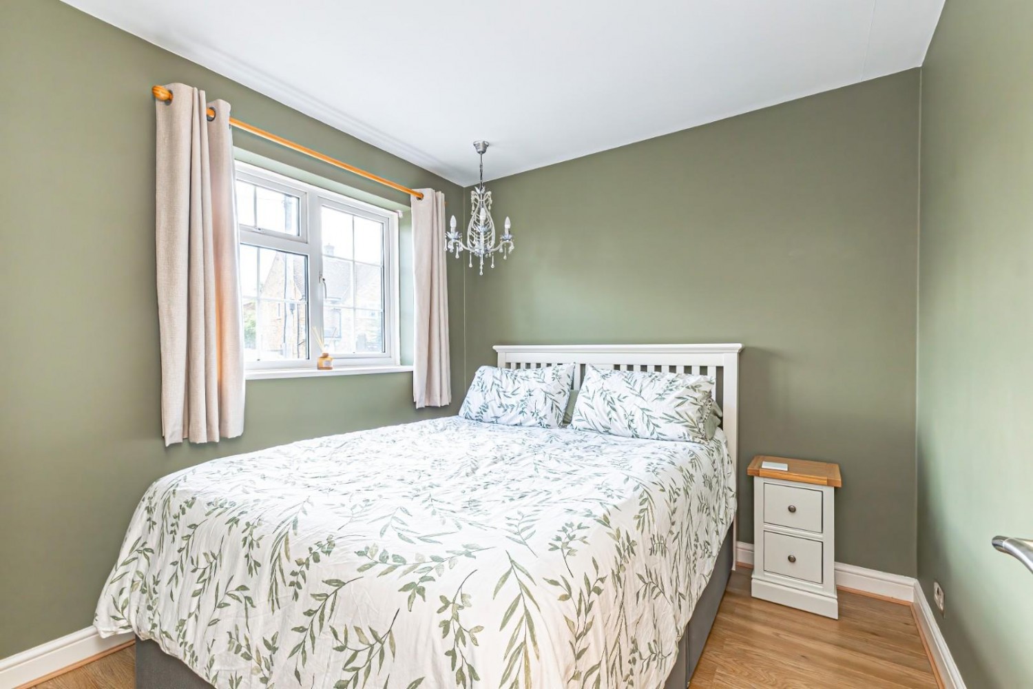 Berryfields, Cheddington