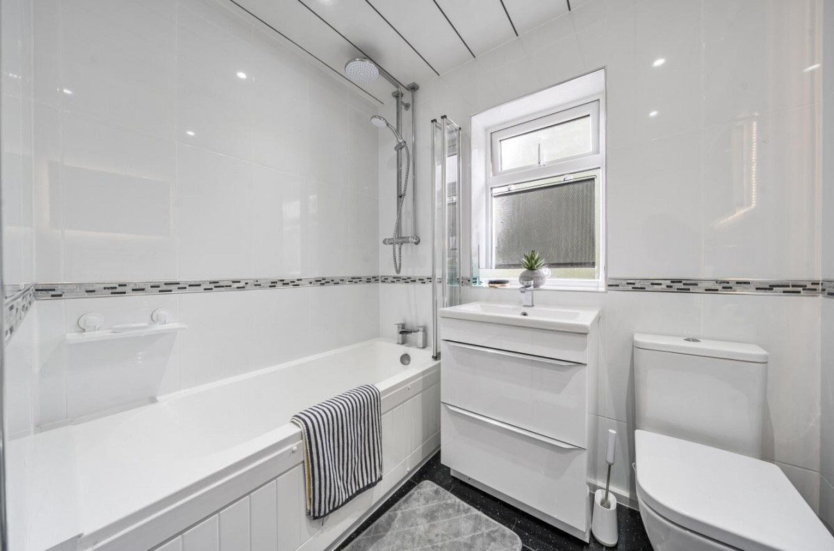 Hollinswood Road, Worsley