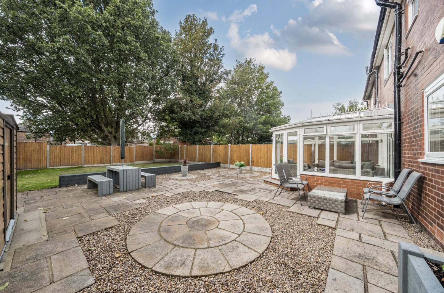 Hollinswood Road, Worsley