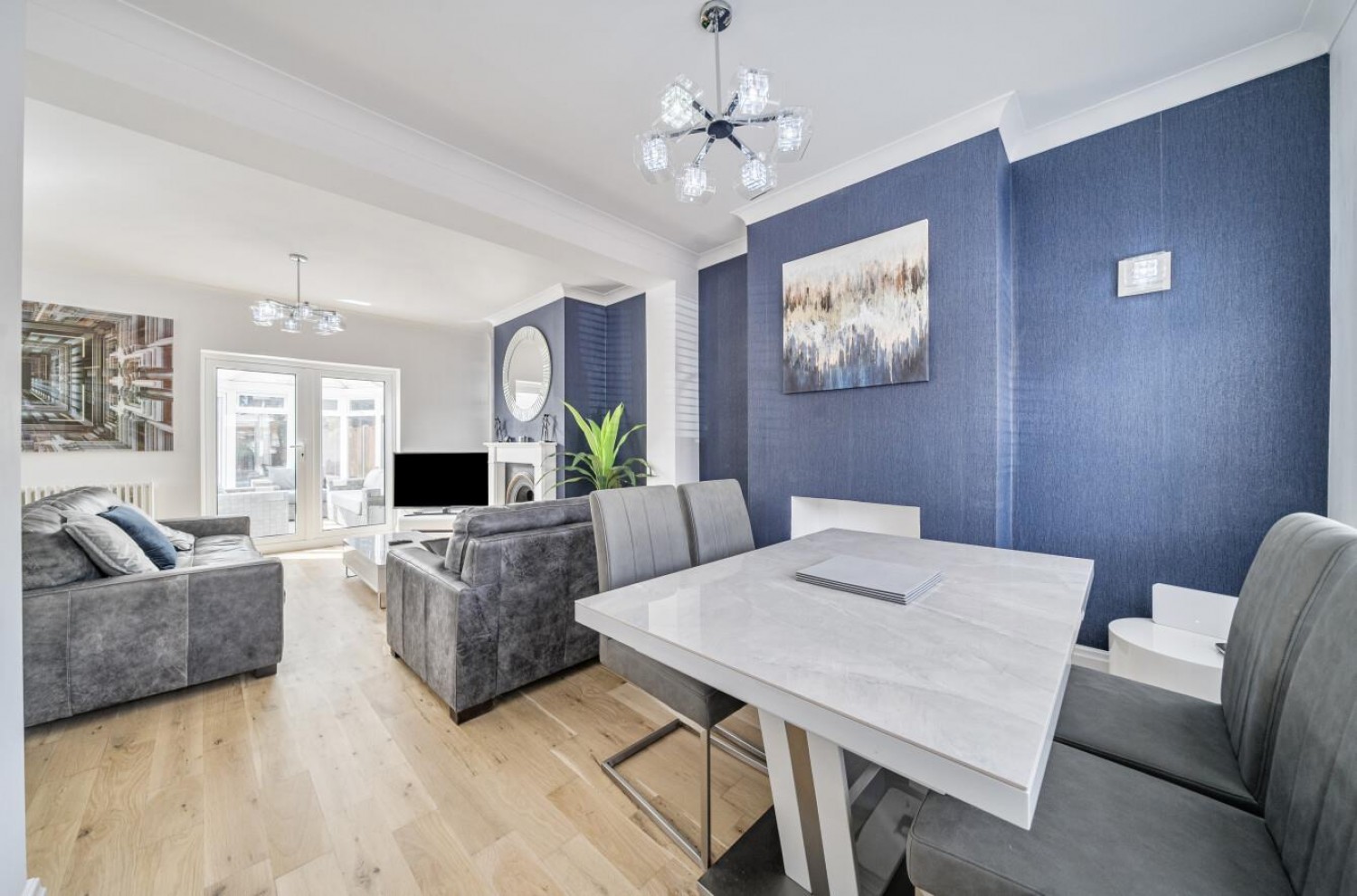 Hollinswood Road, Worsley