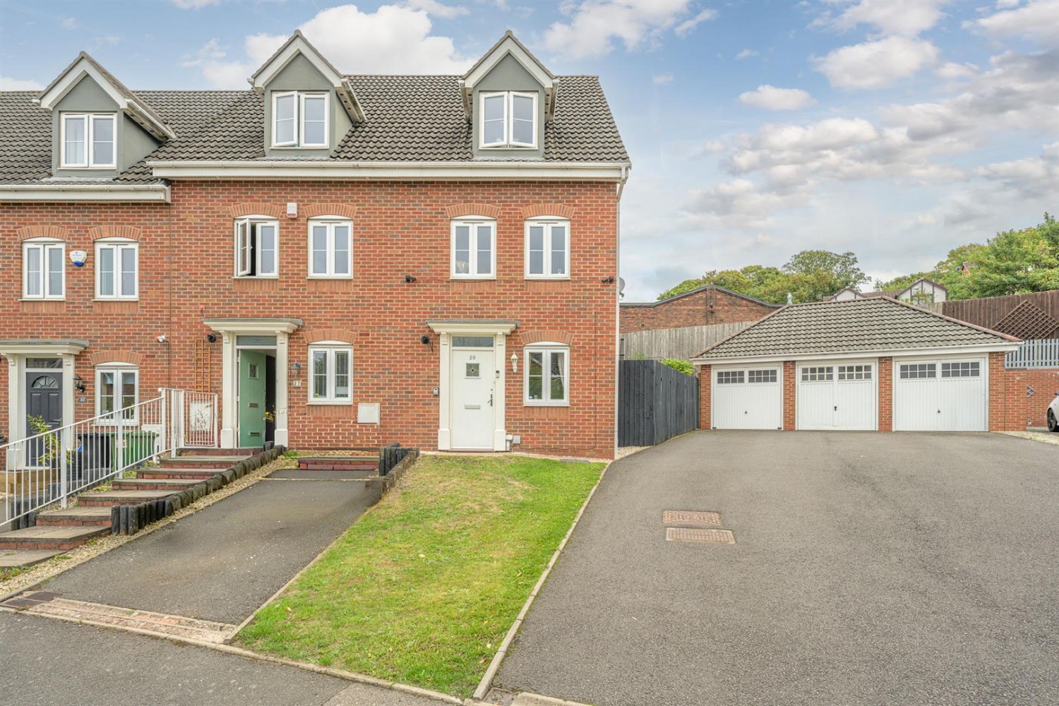 The Breeze, Brierley Hill, DY5 3AG