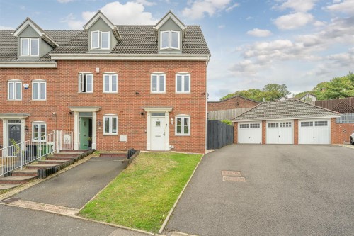 The Breeze, Brierley Hill, DY5 3AG