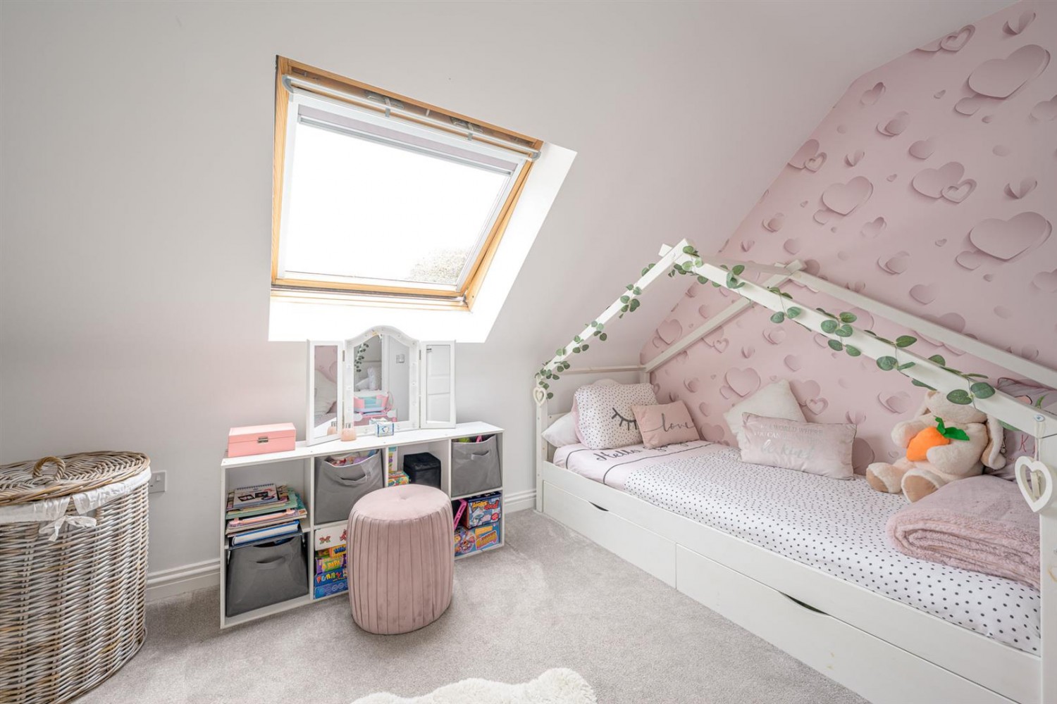 The Breeze, Brierley Hill, DY5 3AG