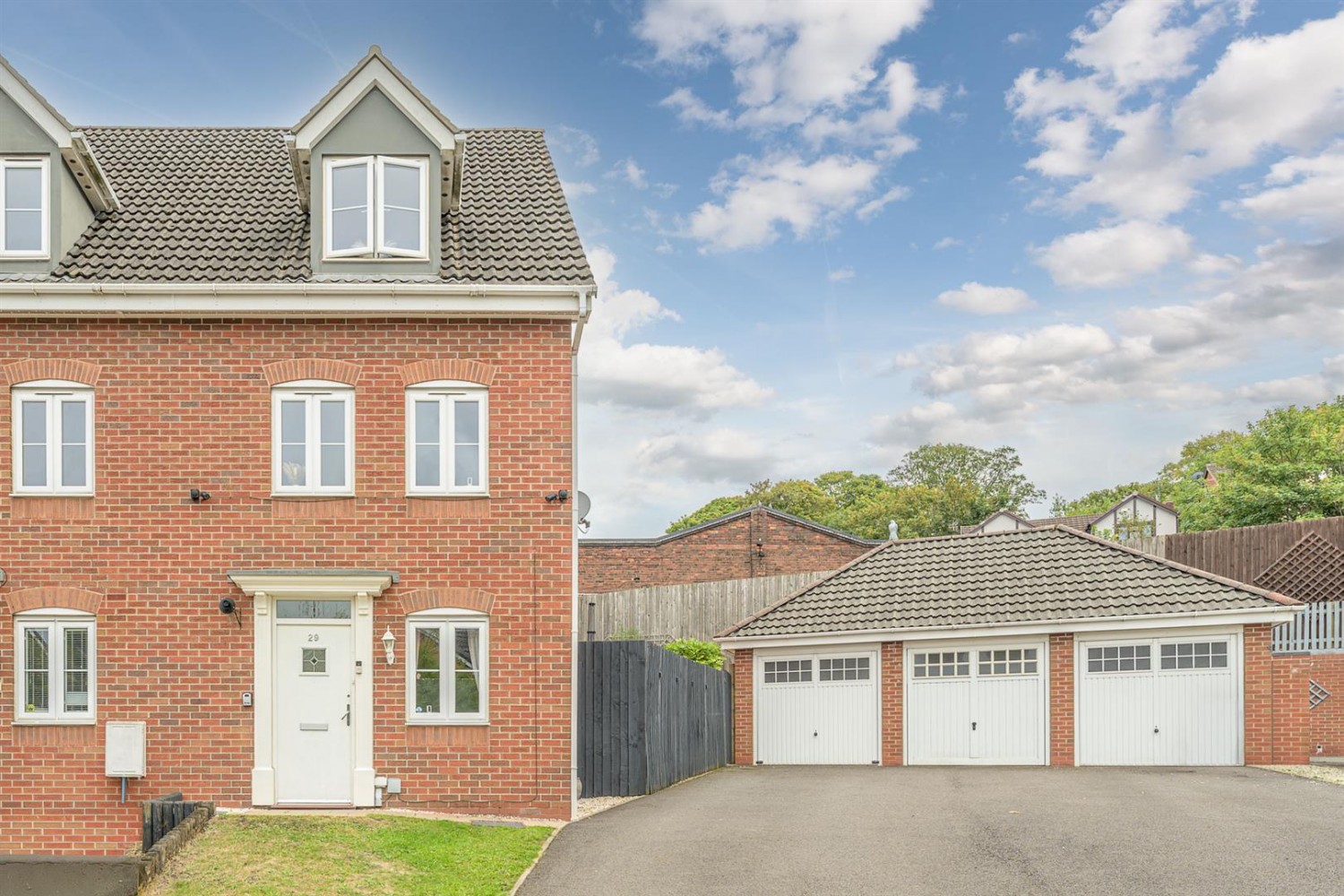 The Breeze, Brierley Hill, DY5 3AG