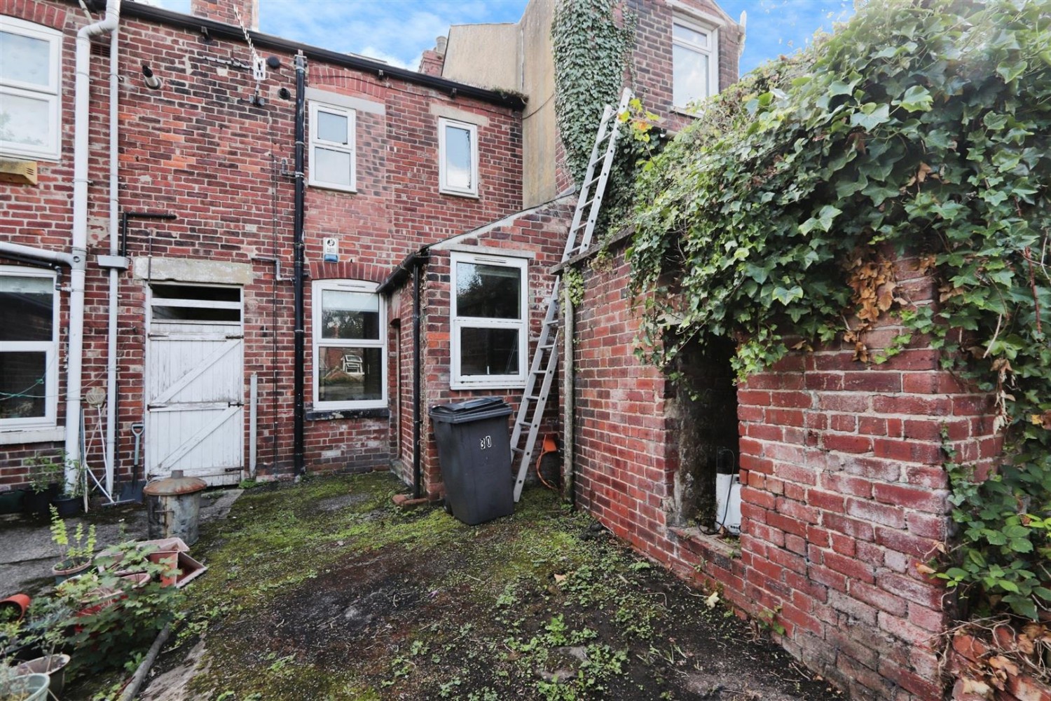 Hunter House Road, Sheffield, S11 8TW