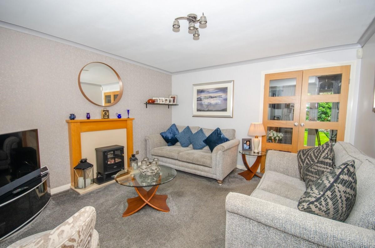 Barn Close, Emersons Green, Bristol, BS16 7EP