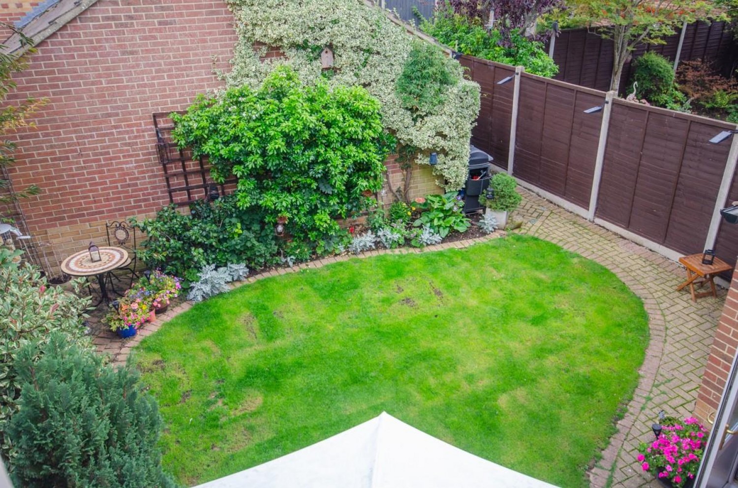 Barn Close, Emersons Green, Bristol, BS16 7EP