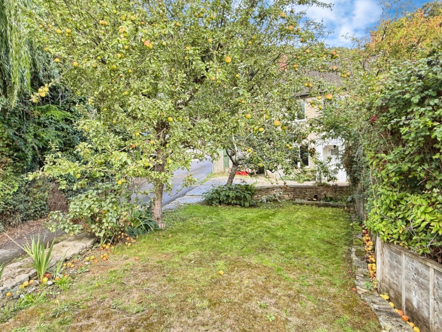 5 middle spring, Ruscombe