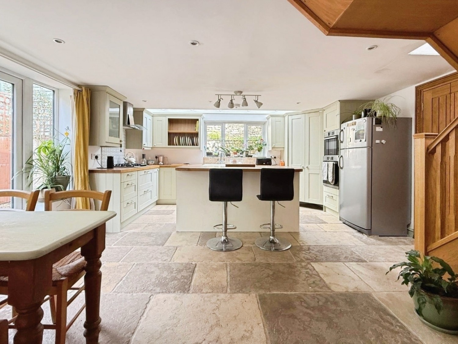 5 middle spring, Ruscombe