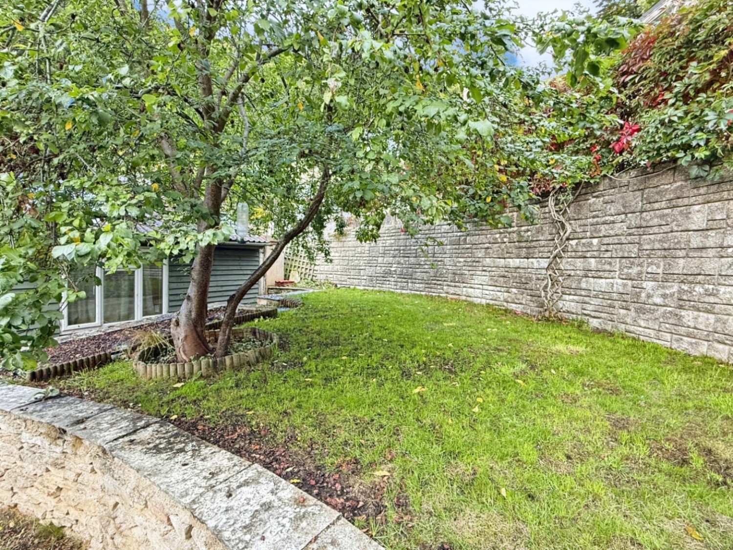 5 middle spring, Ruscombe