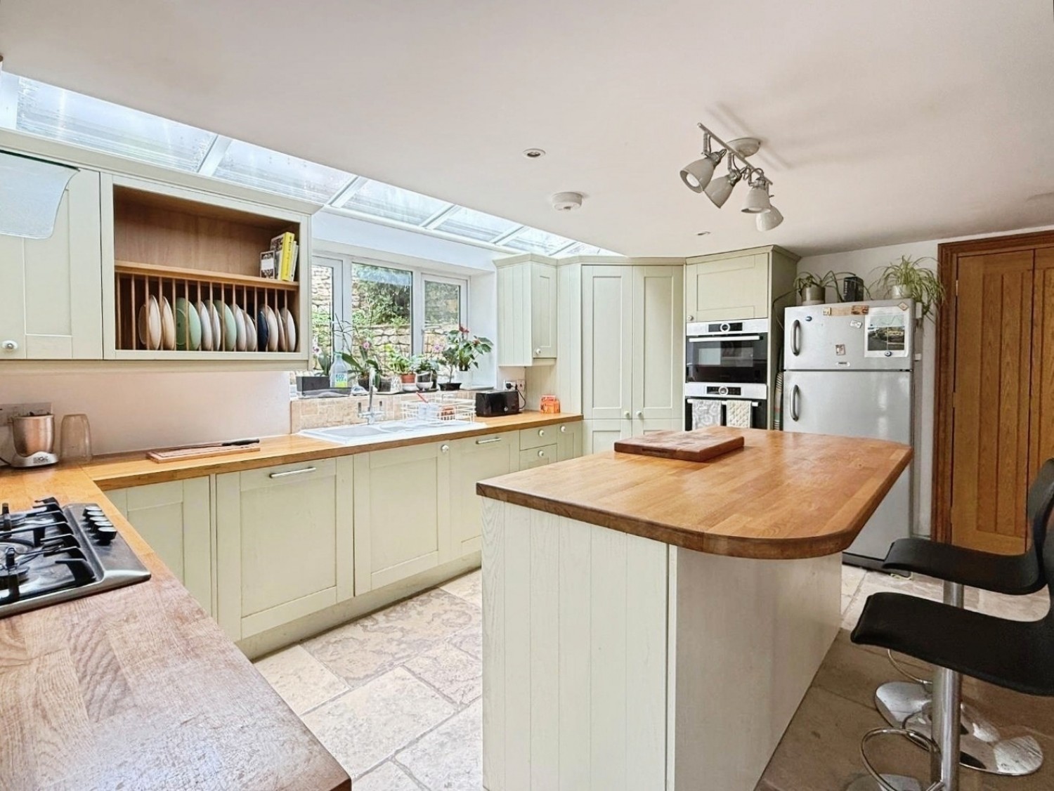 5 middle spring, Ruscombe