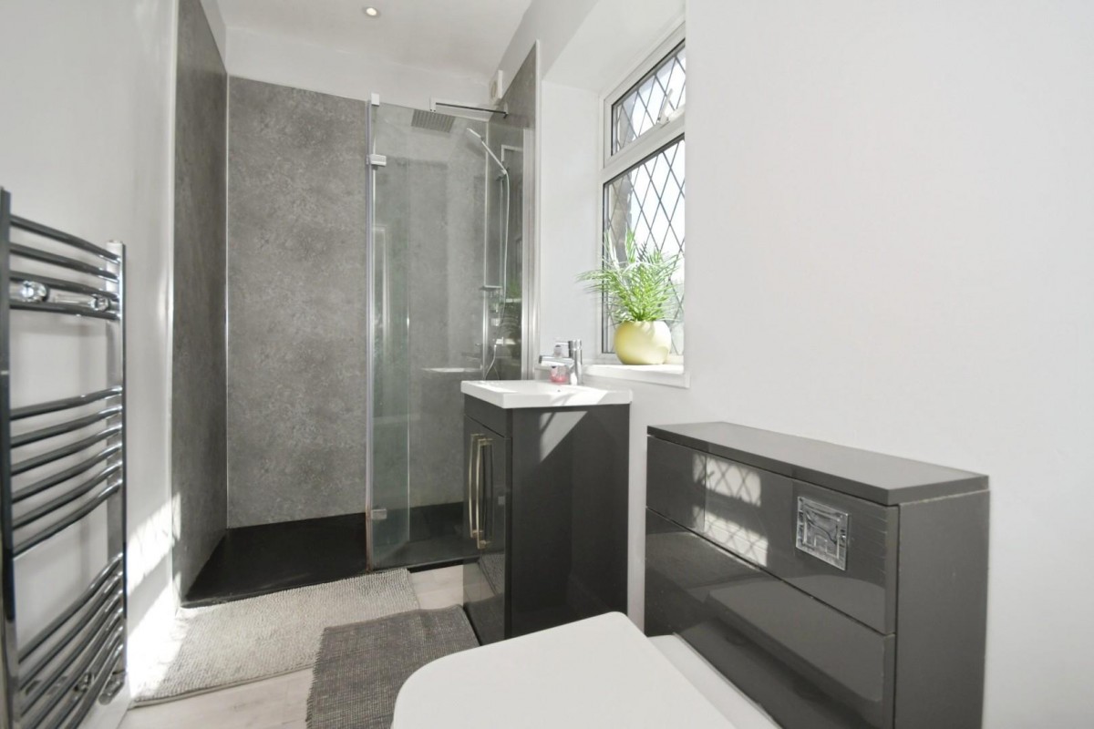 Penistone Road, Grenoside, S35