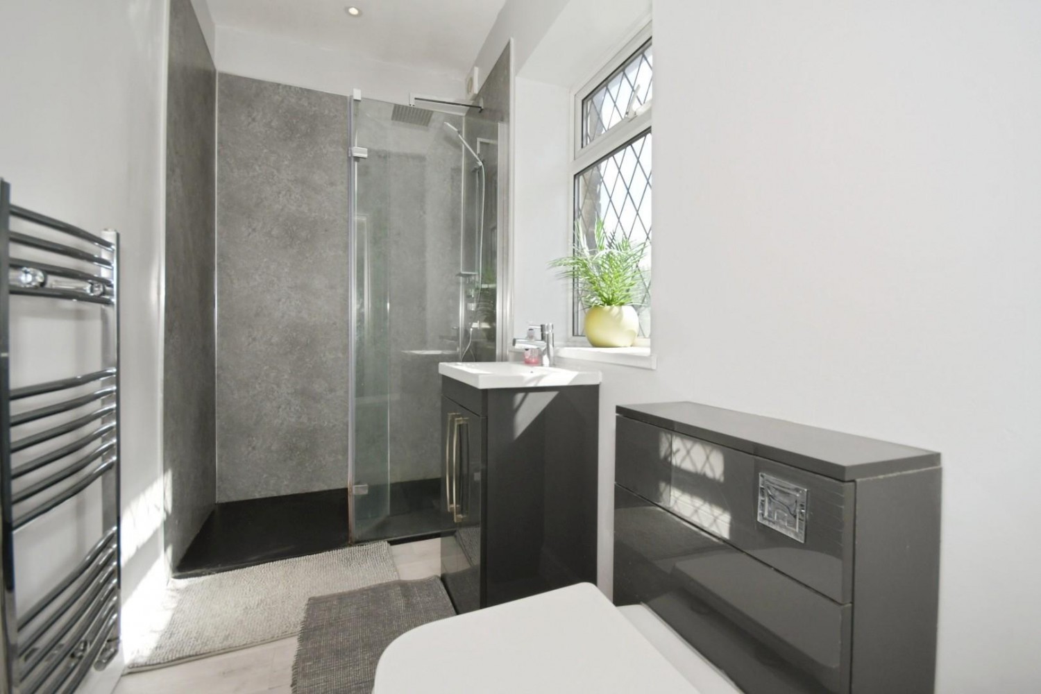 Penistone Road, Grenoside, S35