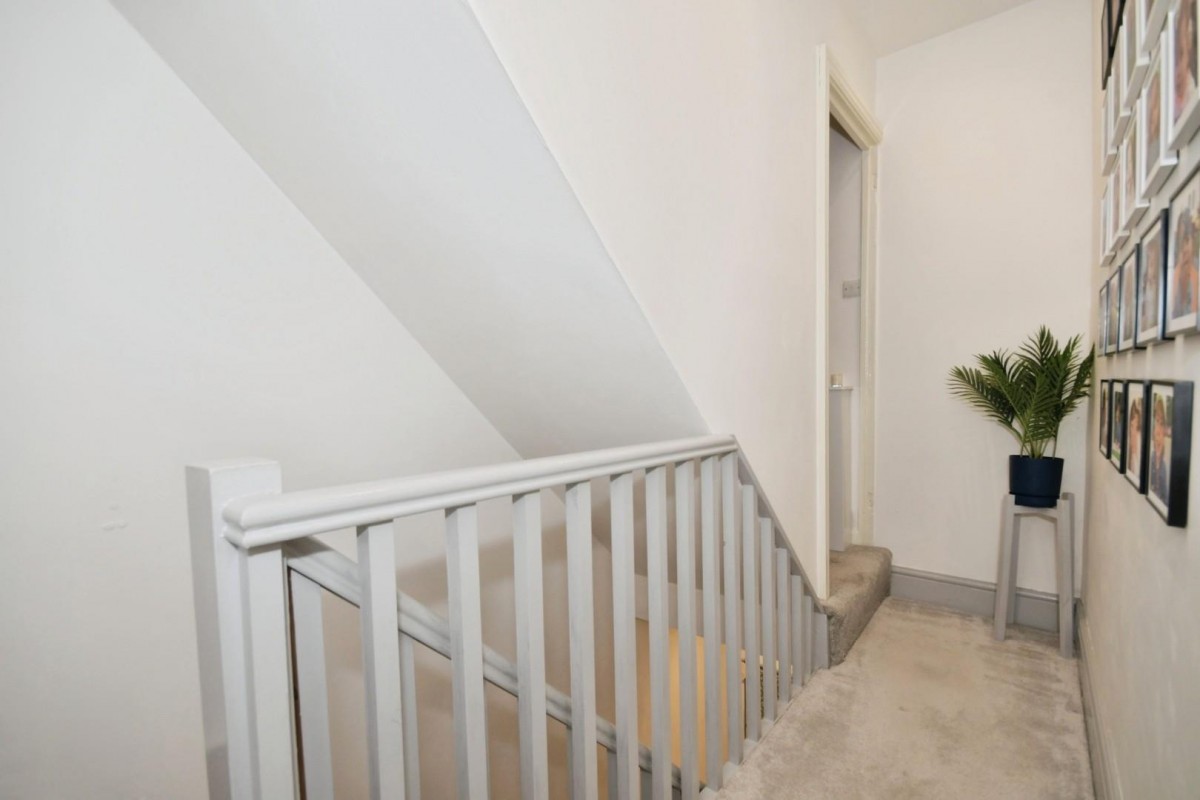 Penistone Road, Grenoside, S35