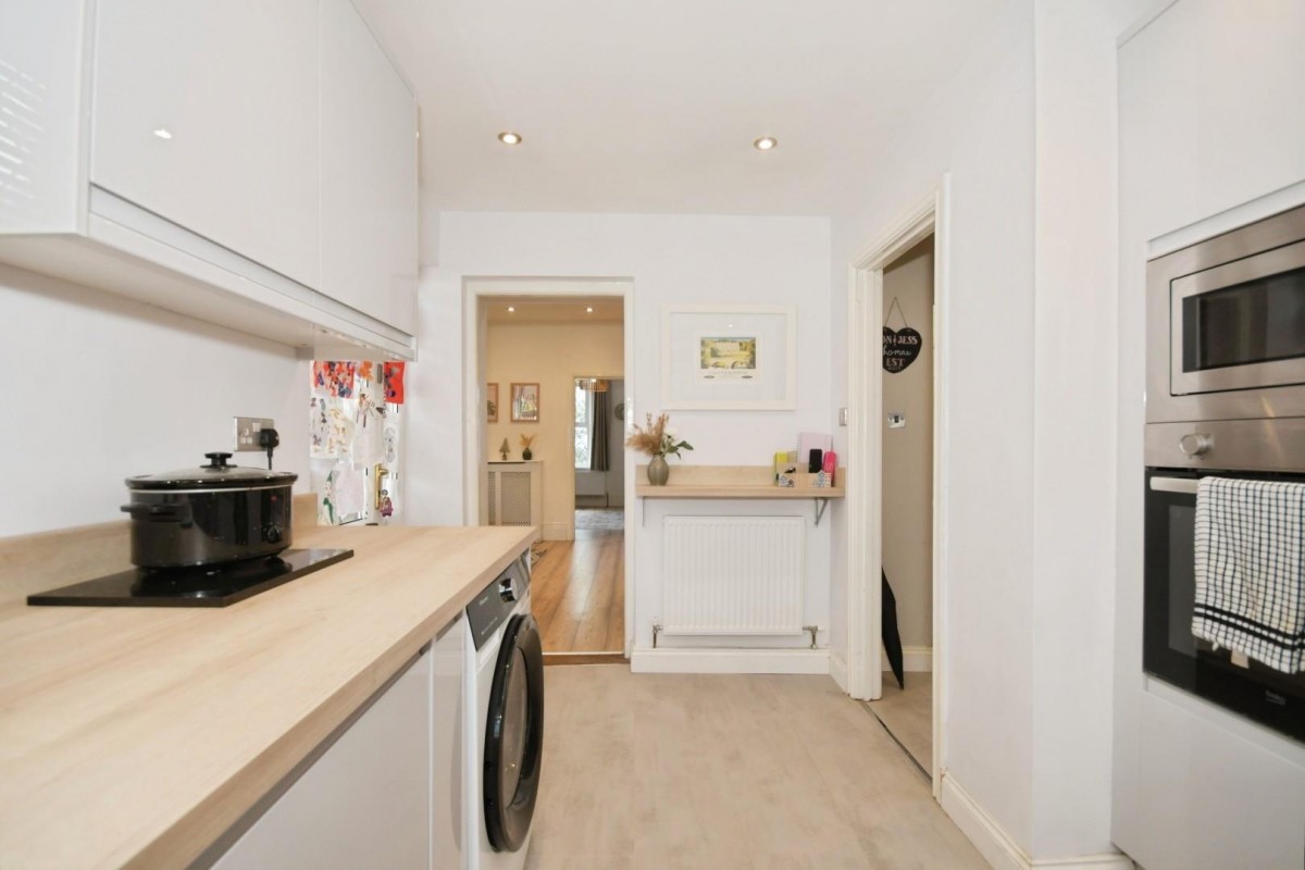 Penistone Road, Grenoside, S35