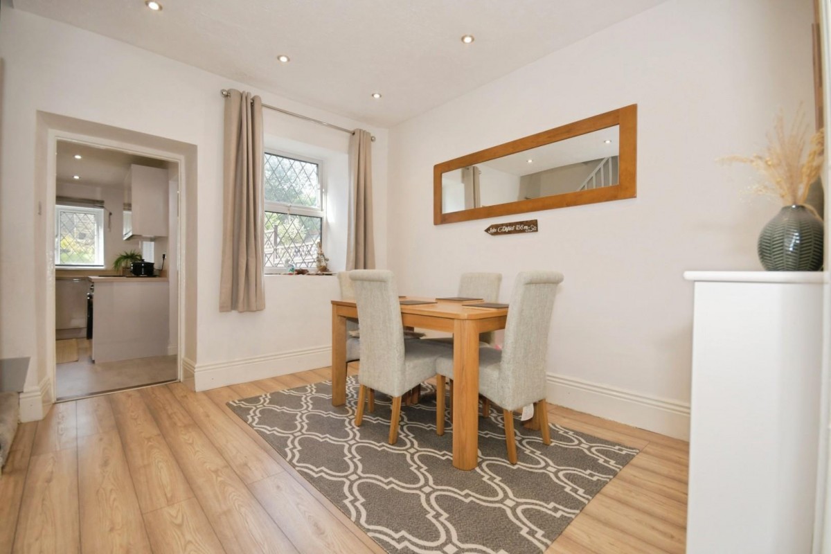 Penistone Road, Grenoside, S35