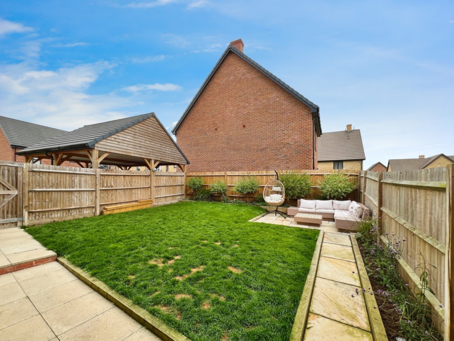 Crop Lane, Bridgefield