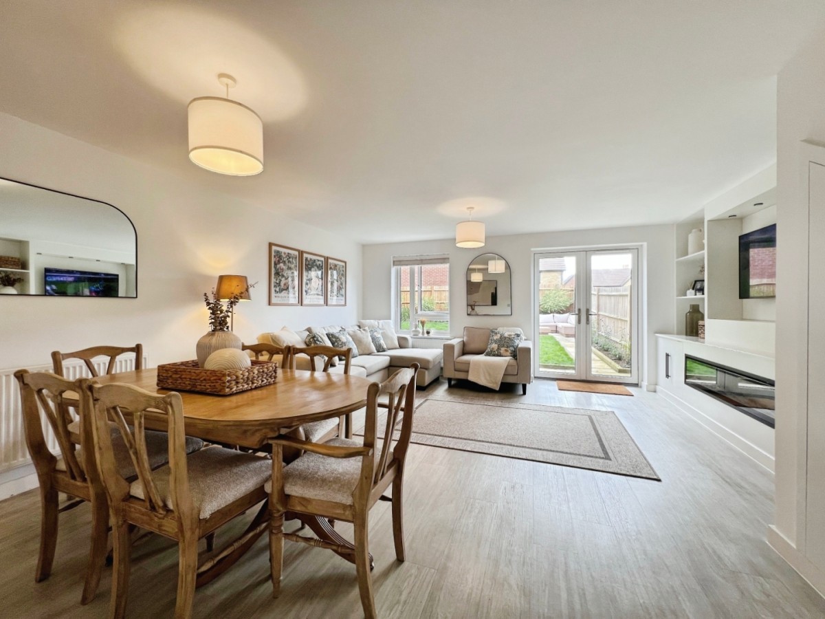 Crop Lane, Bridgefield