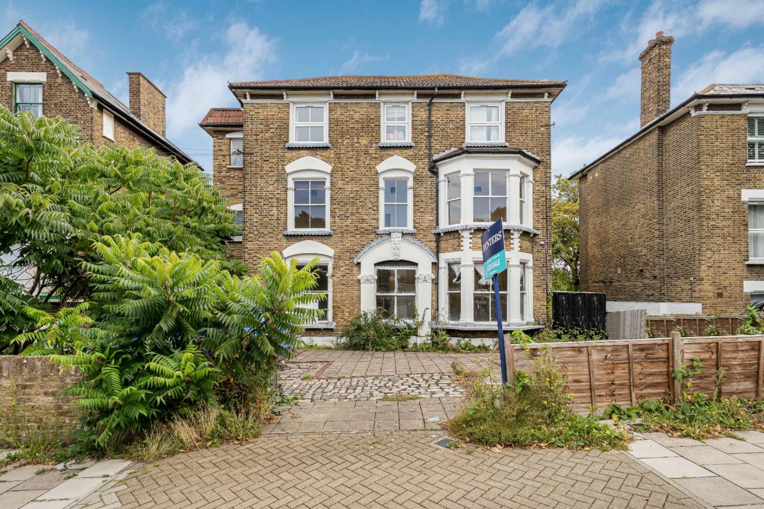 Sunderland Road, London