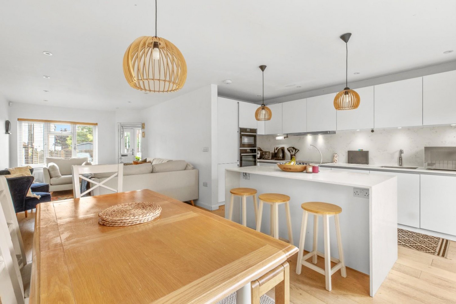 Chestnut Lane, Amersham, Buckinghamshire, HP6 6EN