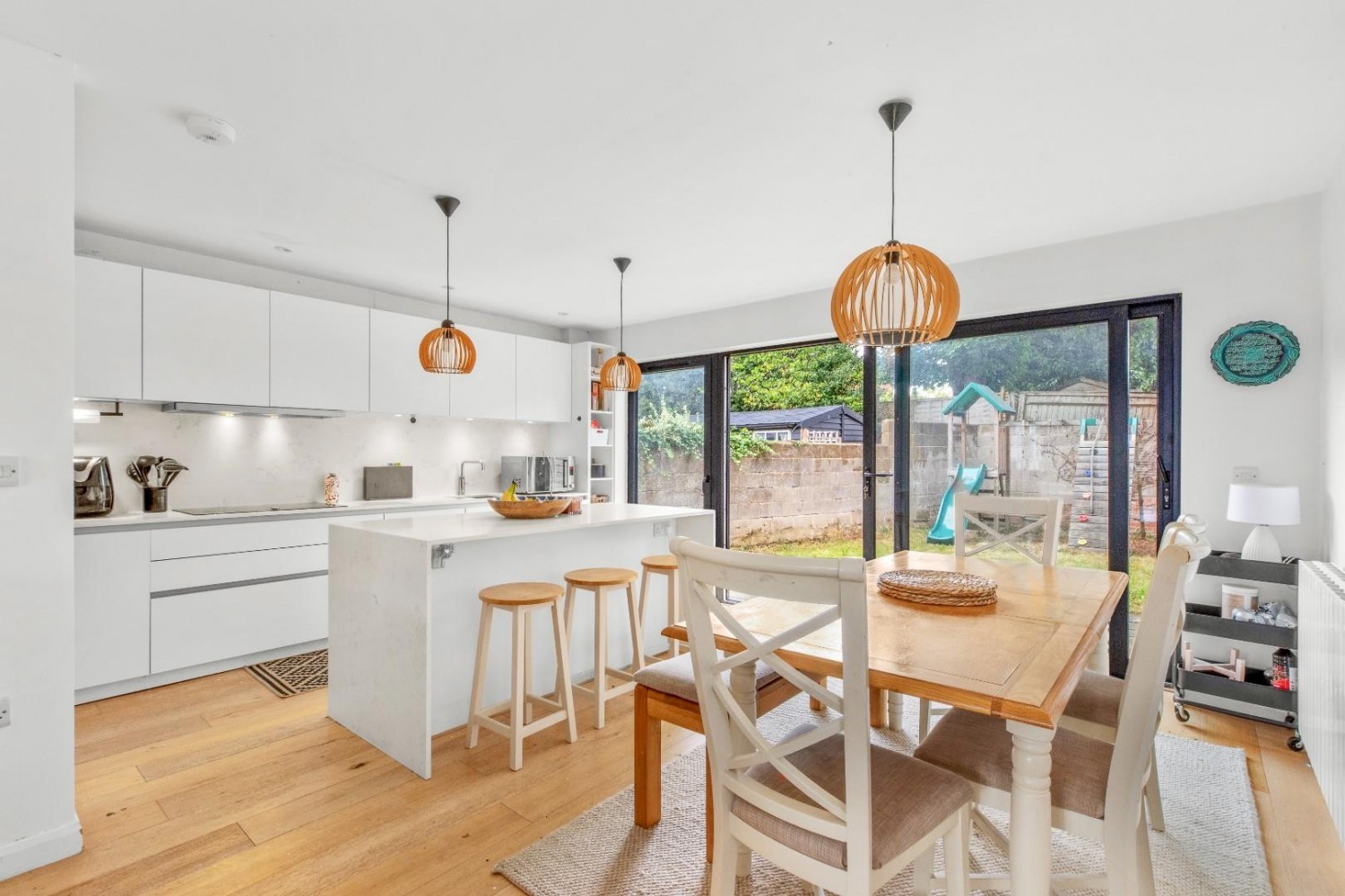 Chestnut Lane, Amersham, Buckinghamshire, HP6 6EN