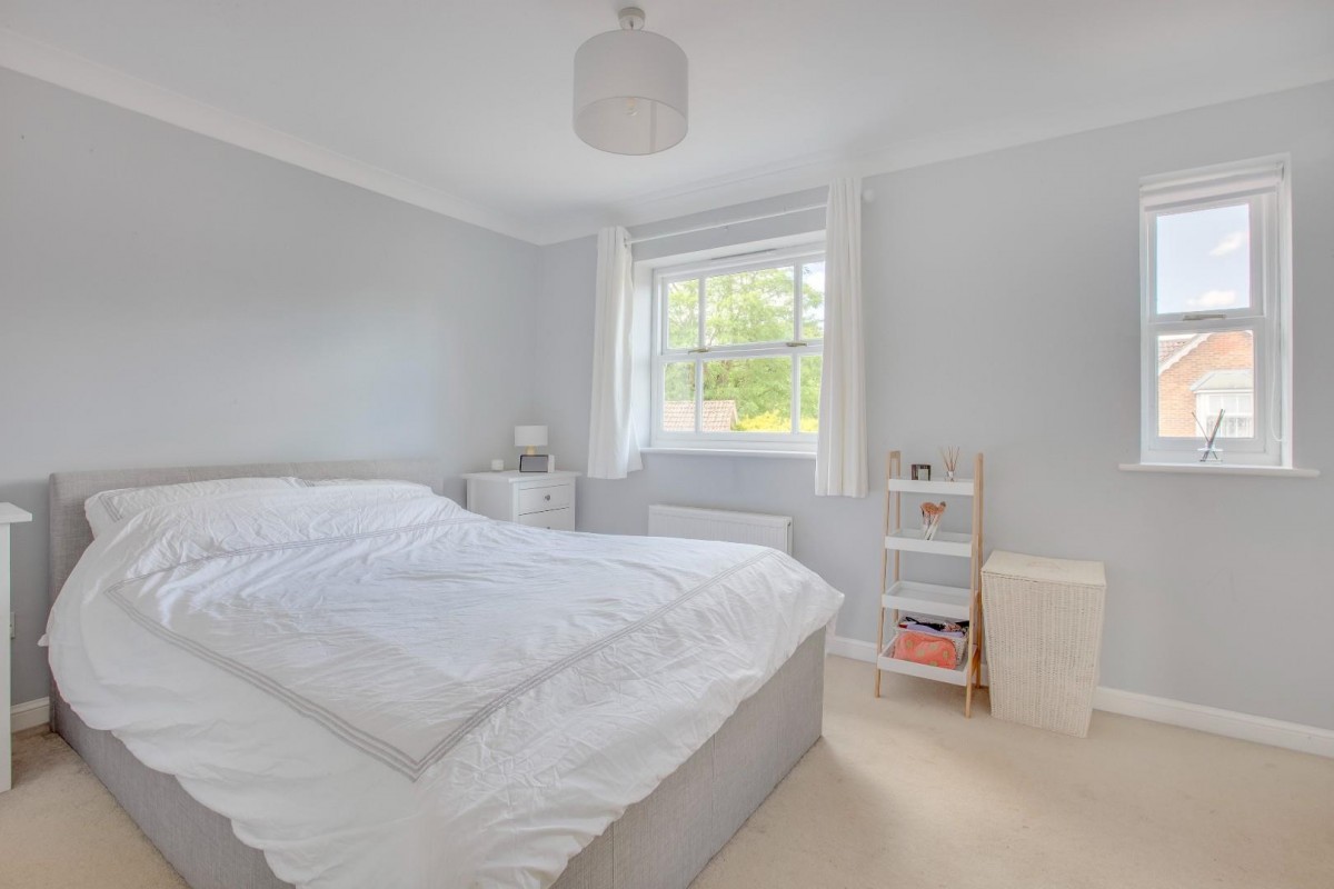 Scholars Way, Amersham, Buckinghamshire, HP6 6UW