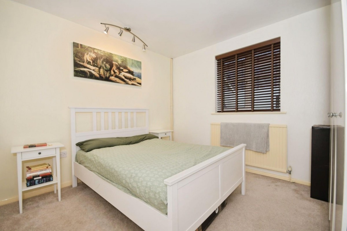 Elvin Way, New Tupton, Chesterfield, S42 6EG