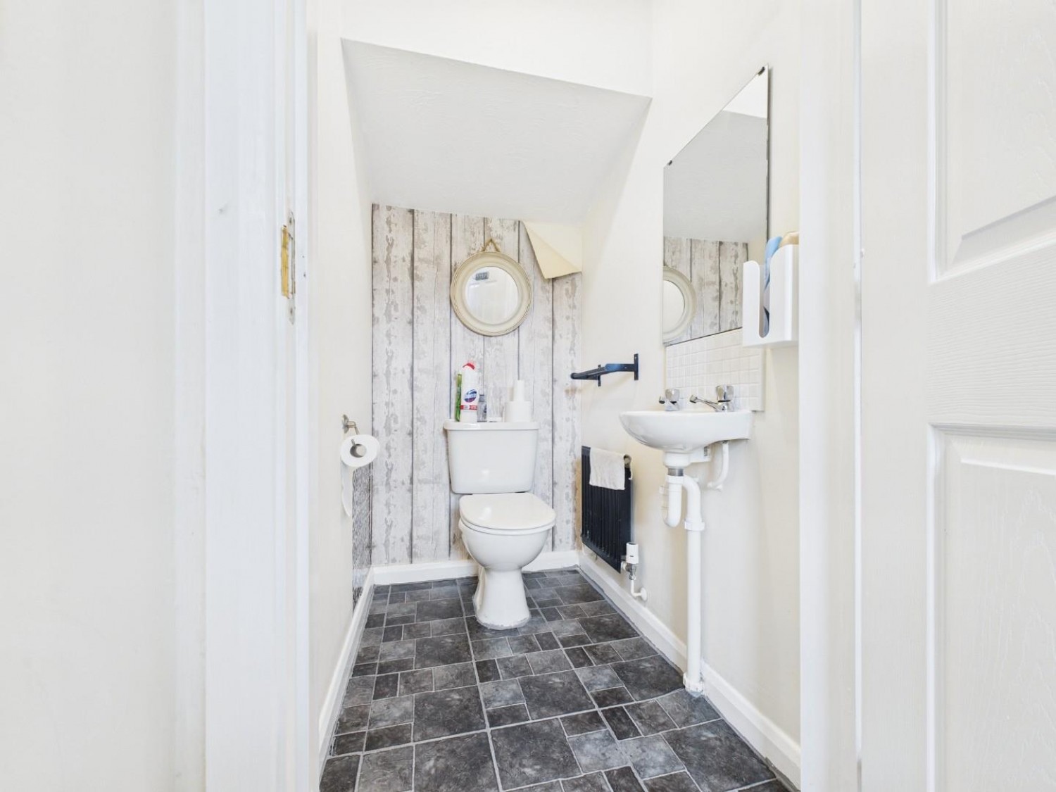 School Street, Cottingley, Bingley