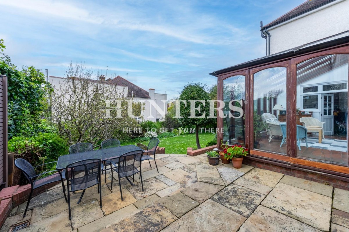 Minster Road, London, NW2