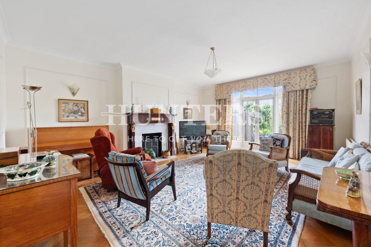 Minster Road, London, NW2