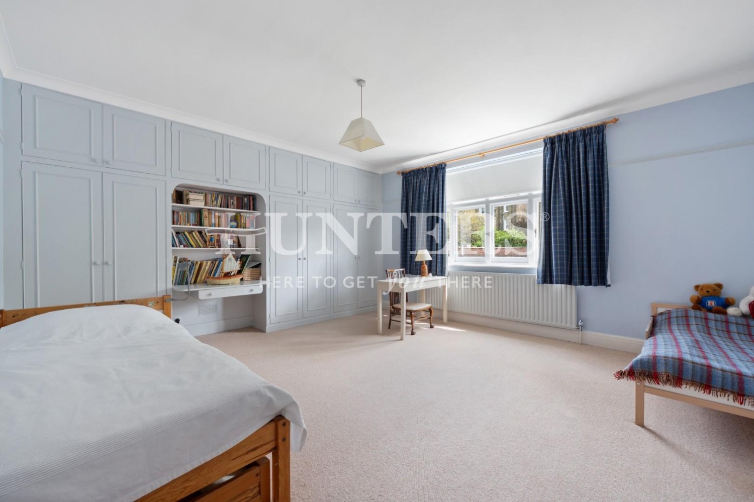 Minster Road, London, NW2