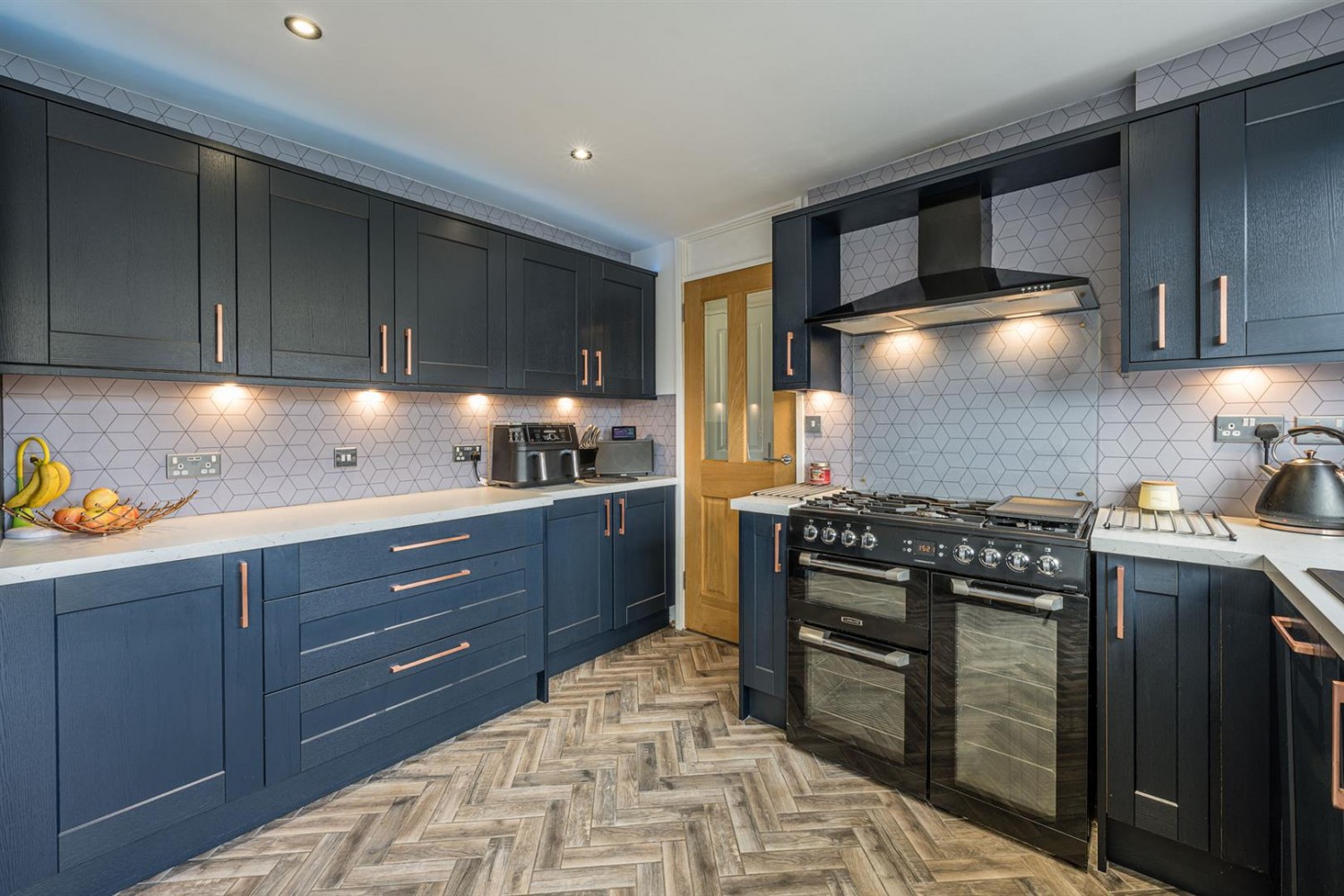 Tennyson Way, Kidderminster, DY10 3YQ