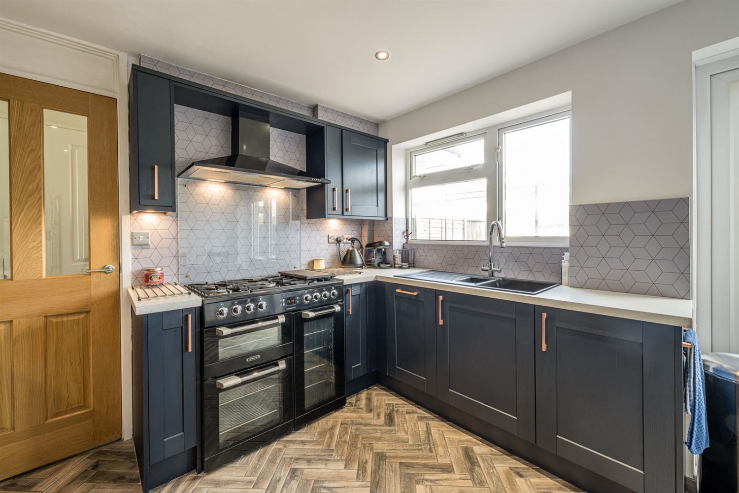 Tennyson Way, Kidderminster, DY10 3YQ