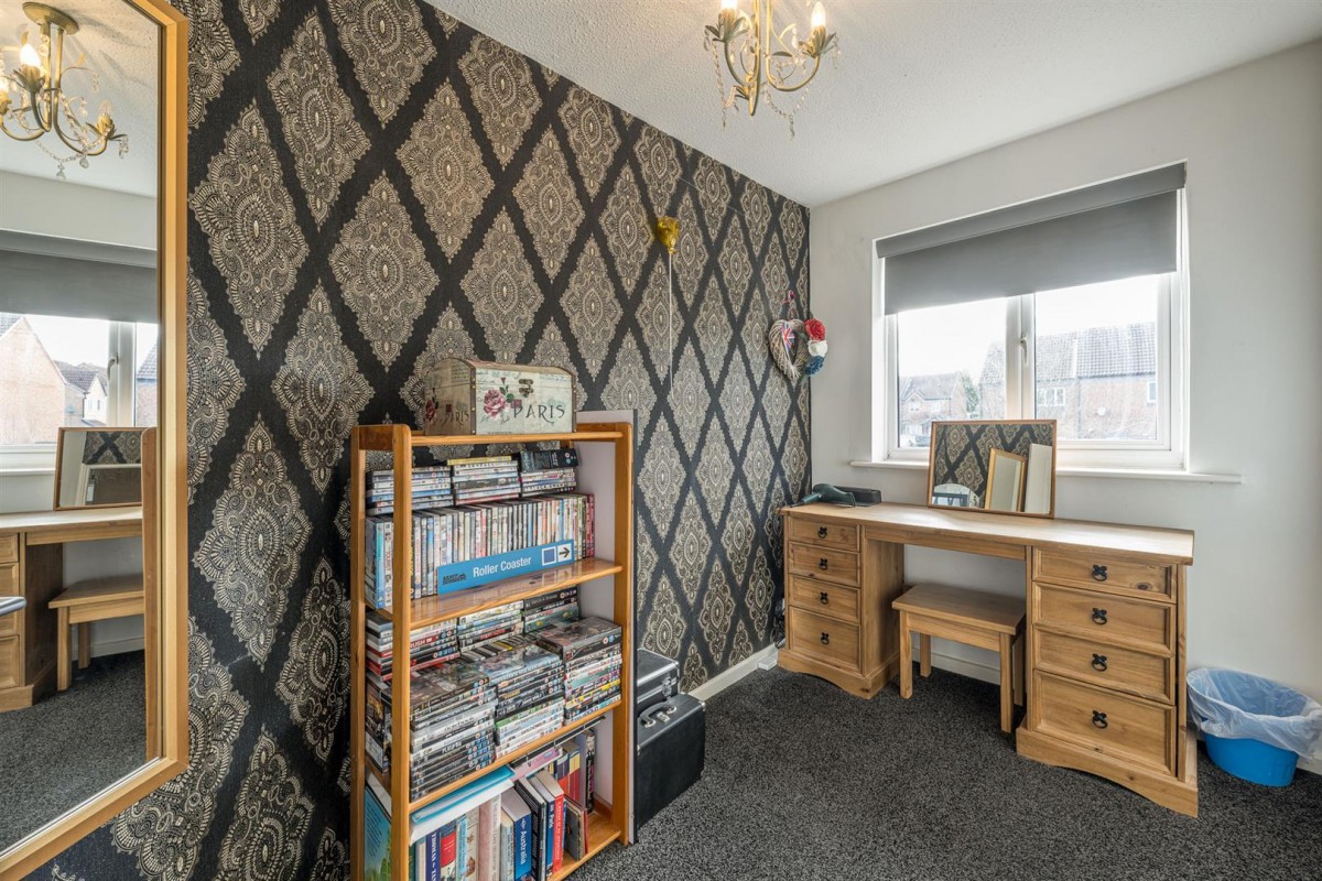 Tennyson Way, Kidderminster, DY10 3YQ