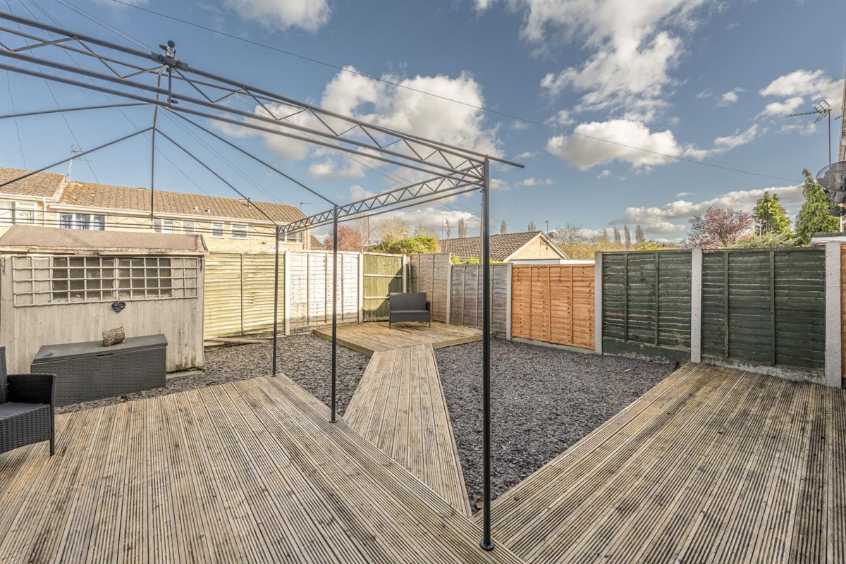 Tennyson Way, Kidderminster, DY10 3YQ