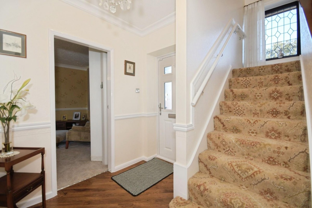 Middlecroft Road South, Staveley, Chesterfield, S43 3NQ