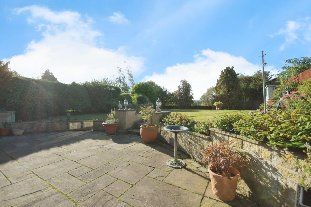 Middlecroft Road South, Staveley, Chesterfield, S43 3NQ