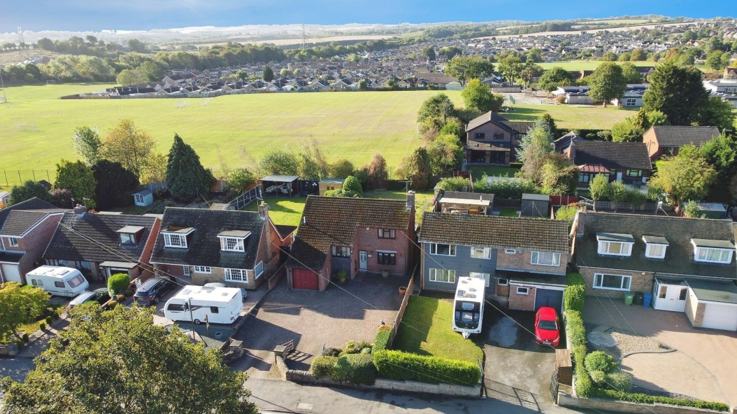 Middlecroft Road South, Staveley, Chesterfield, S43 3NQ