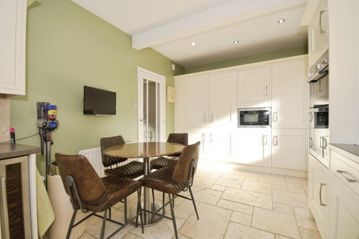 Middlecroft Road South, Staveley, Chesterfield, S43 3NQ